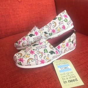 Toms Classic Birch Multi Rainbows size 6
